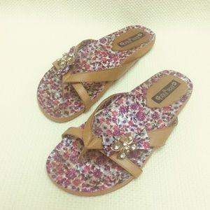 Bela Flor || Flower Leather Sandals 7.5 Tan Pink